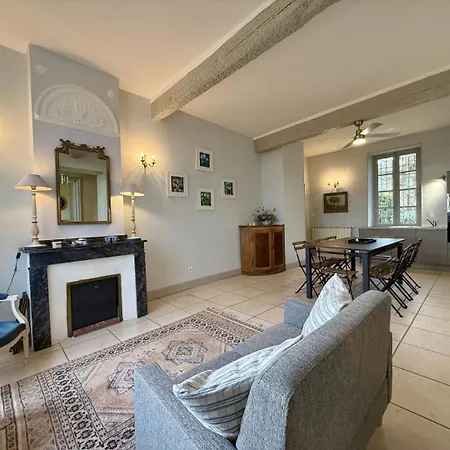 La Rougeanne Holiday home *